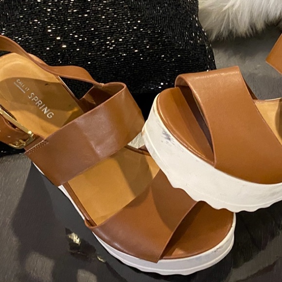 Beautiful “ Call it Spring “ Caramel Sandal - Picture 12 of 16